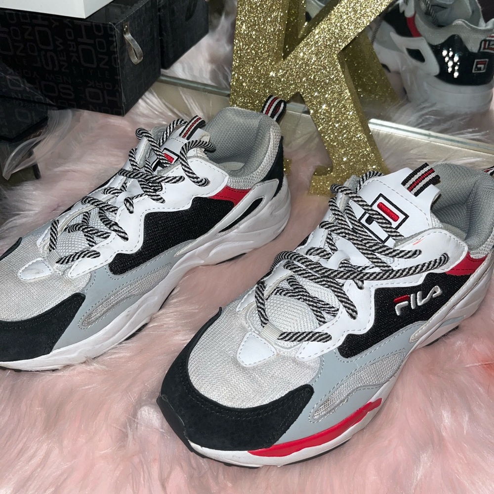 Filas shoes